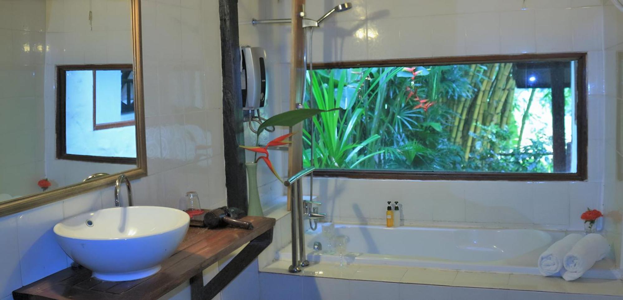 Tonnam Homestay Chiang Mai Exteriör bild