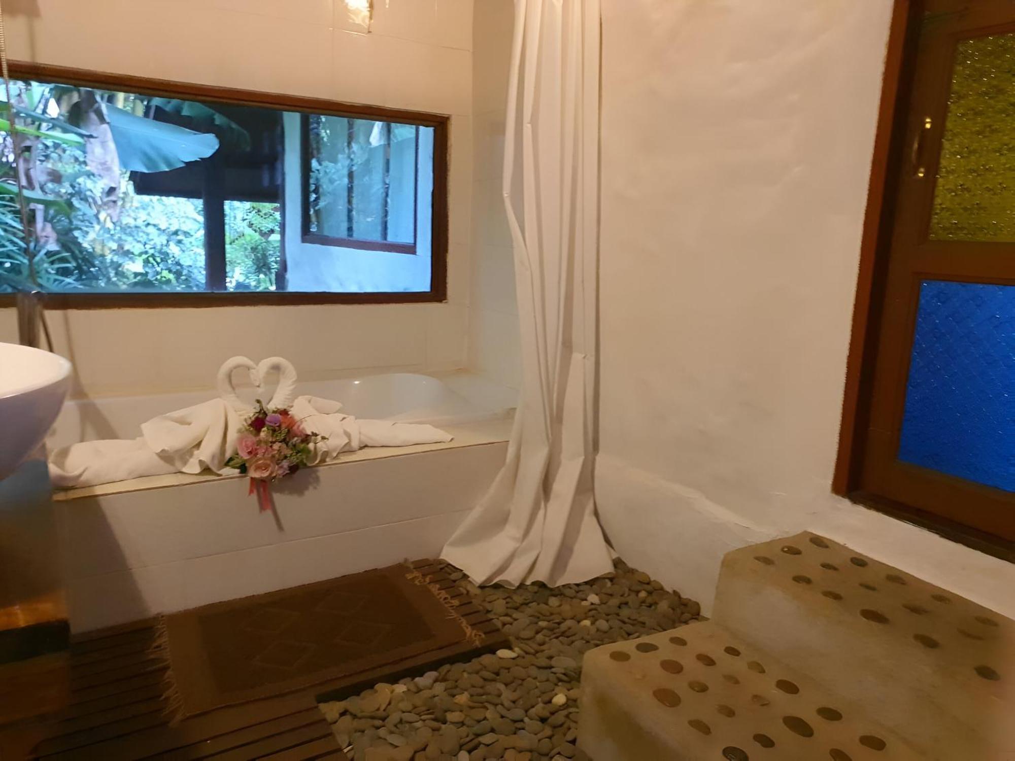 Tonnam Homestay Chiang Mai Exteriör bild